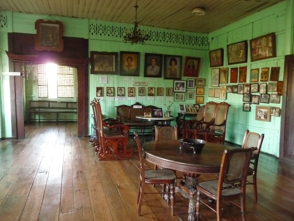 The sala of the Crisologo House and Museum in Vigan, Luzon.